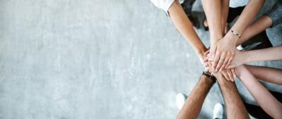 que-es-la-psoriasis-la-psoriasis-no-es-una-enfermedad-contagiosa-desc-ducray1