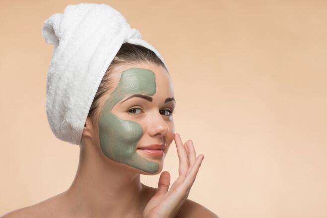 une-bonne-prise-en-charge-permet-de-limiter-les-cicatrices-d-acne-ducray-upper-image