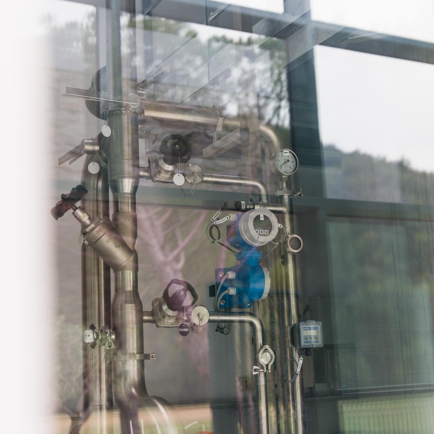 <span class="ezstring-field">AV_Institutional_Instagram_Post_Quarter3-2018_Drilling_Low-resolution_3 367x452</span>