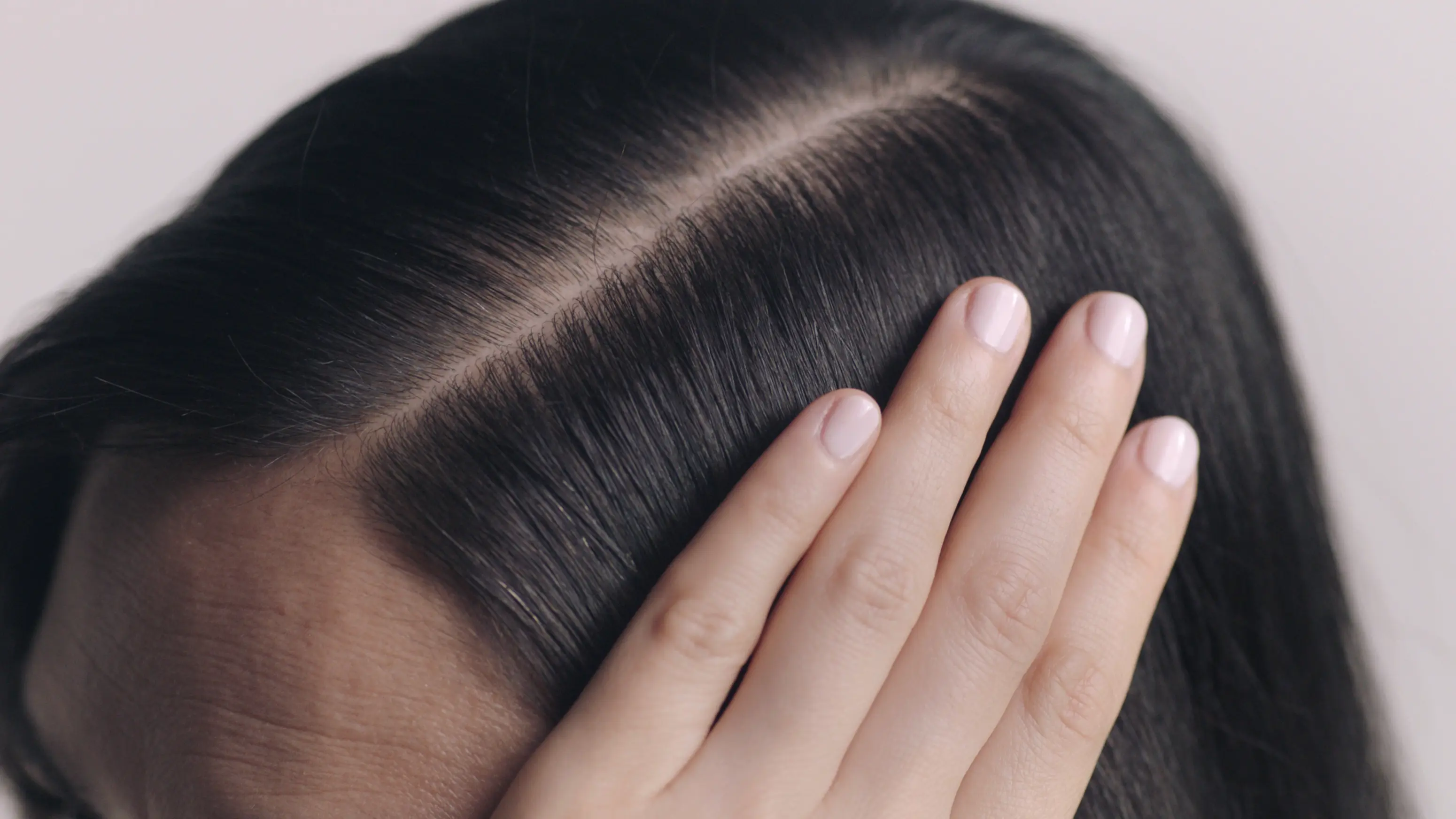 Les bons gestes pour prendre soin de ses cheveux
