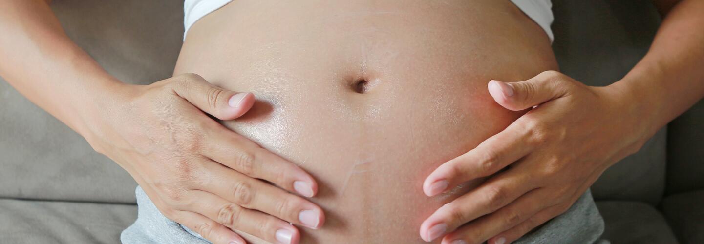 ?AD_SCARS_STRETCH-MARKS_PREGNANT-WOMAN_LARGE_2021?
