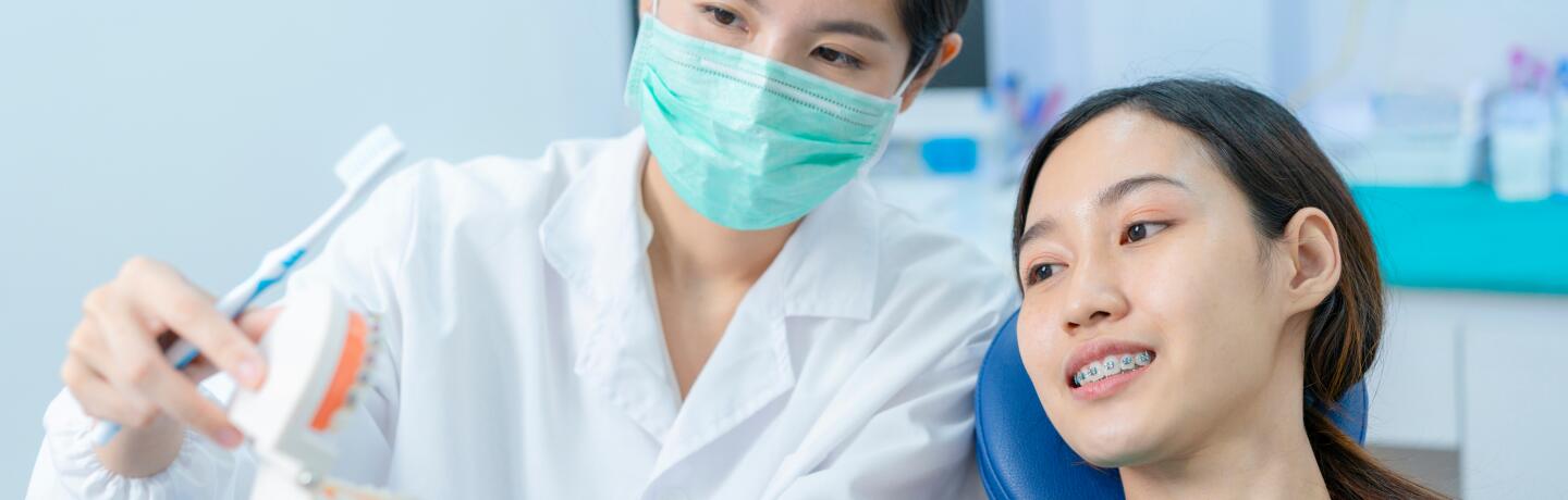 oc_women_dentist_smile_asian