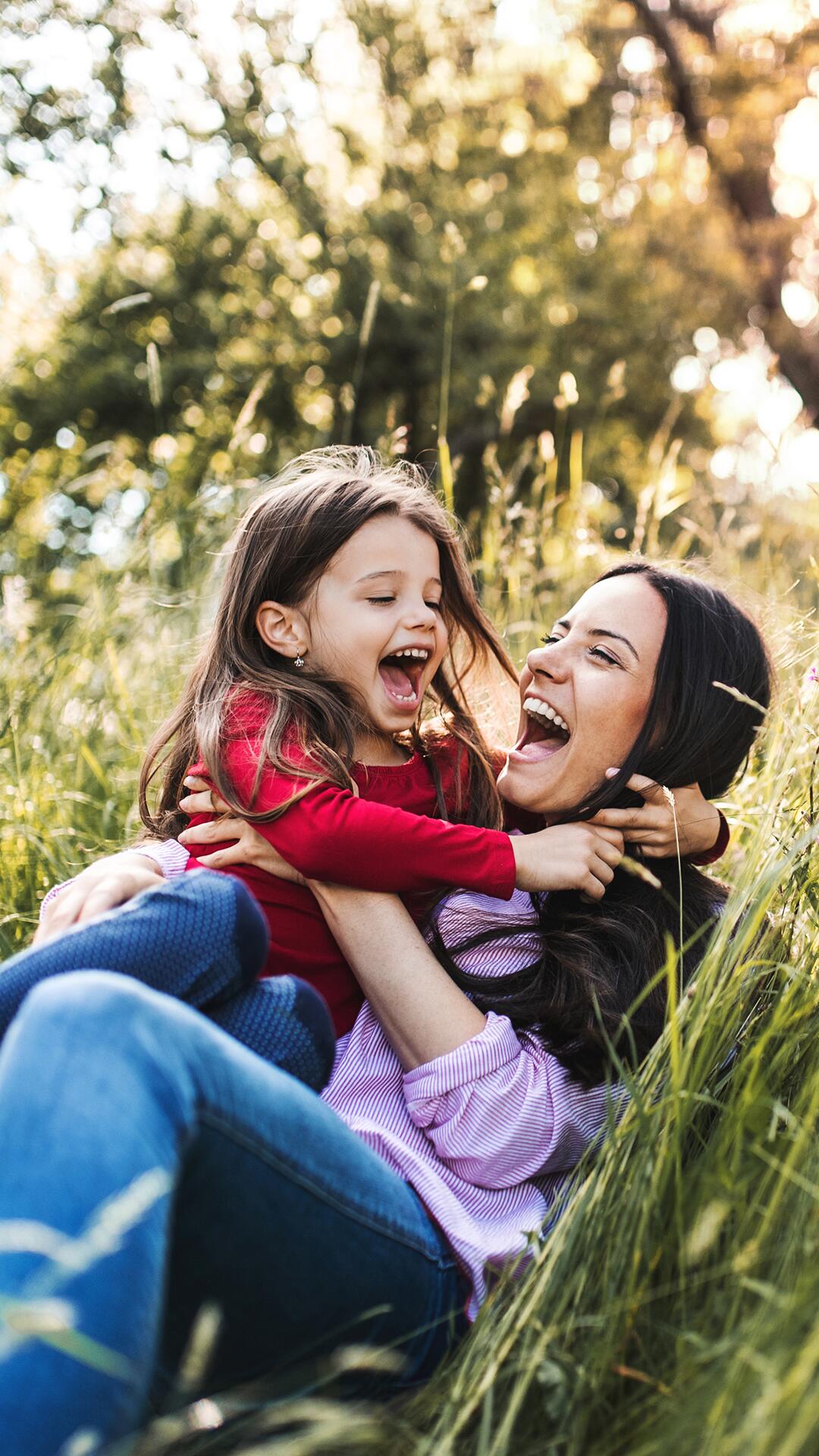 Le stress de la rentrée augmente la chute. Alors on se détend, on respire, on prend soin de soi, et surtout on dort bien et on maintient une activité physique !