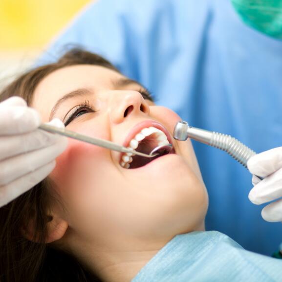 Etap 3: uszkodzenie zębiny