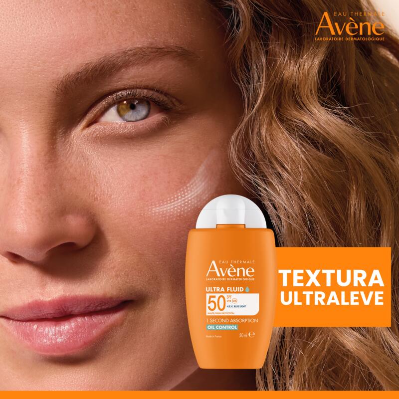 ULTRA FLUID OIL CONTROL SPF50