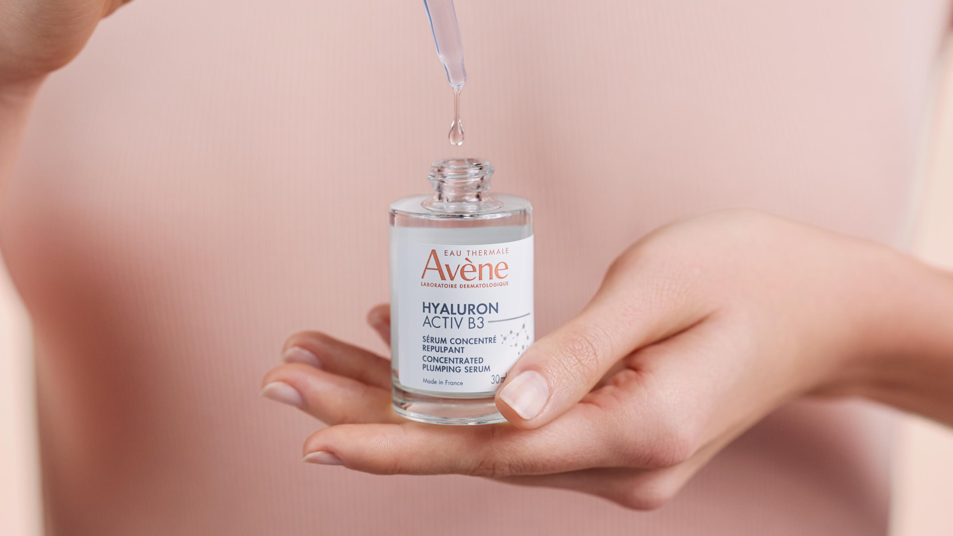 av_hyaluron_activ_b3_creme_presentation_03_3282770153101_16X9