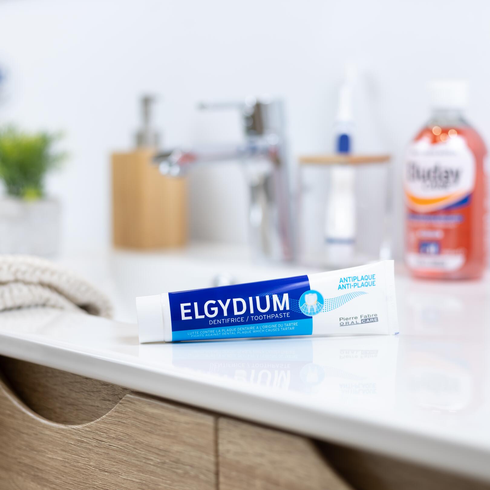 Elgydium Anti-Plak Diş Macunu - Anti-Plak Diş Macunu
