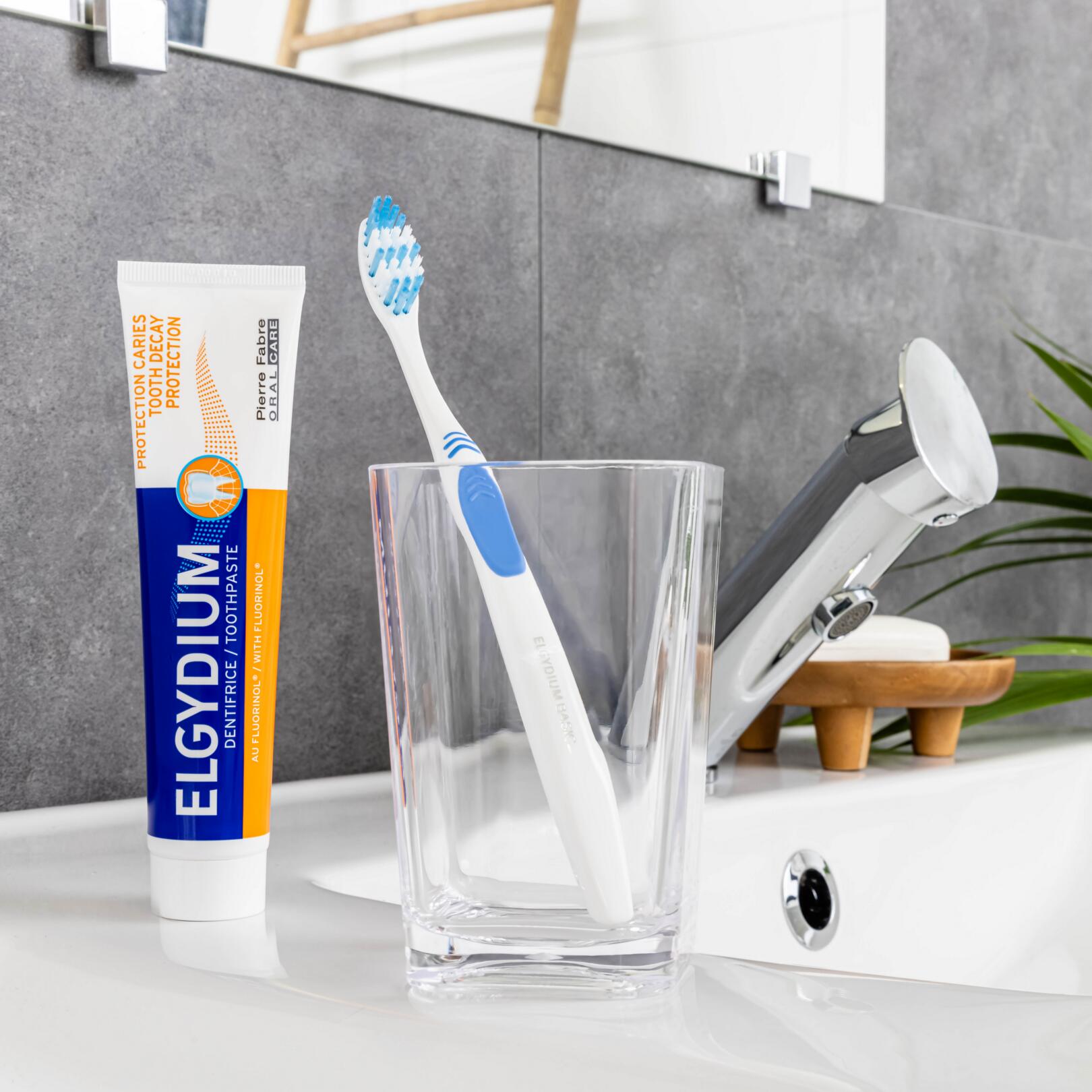 ELGYDIUM Basic - brosse à dents
