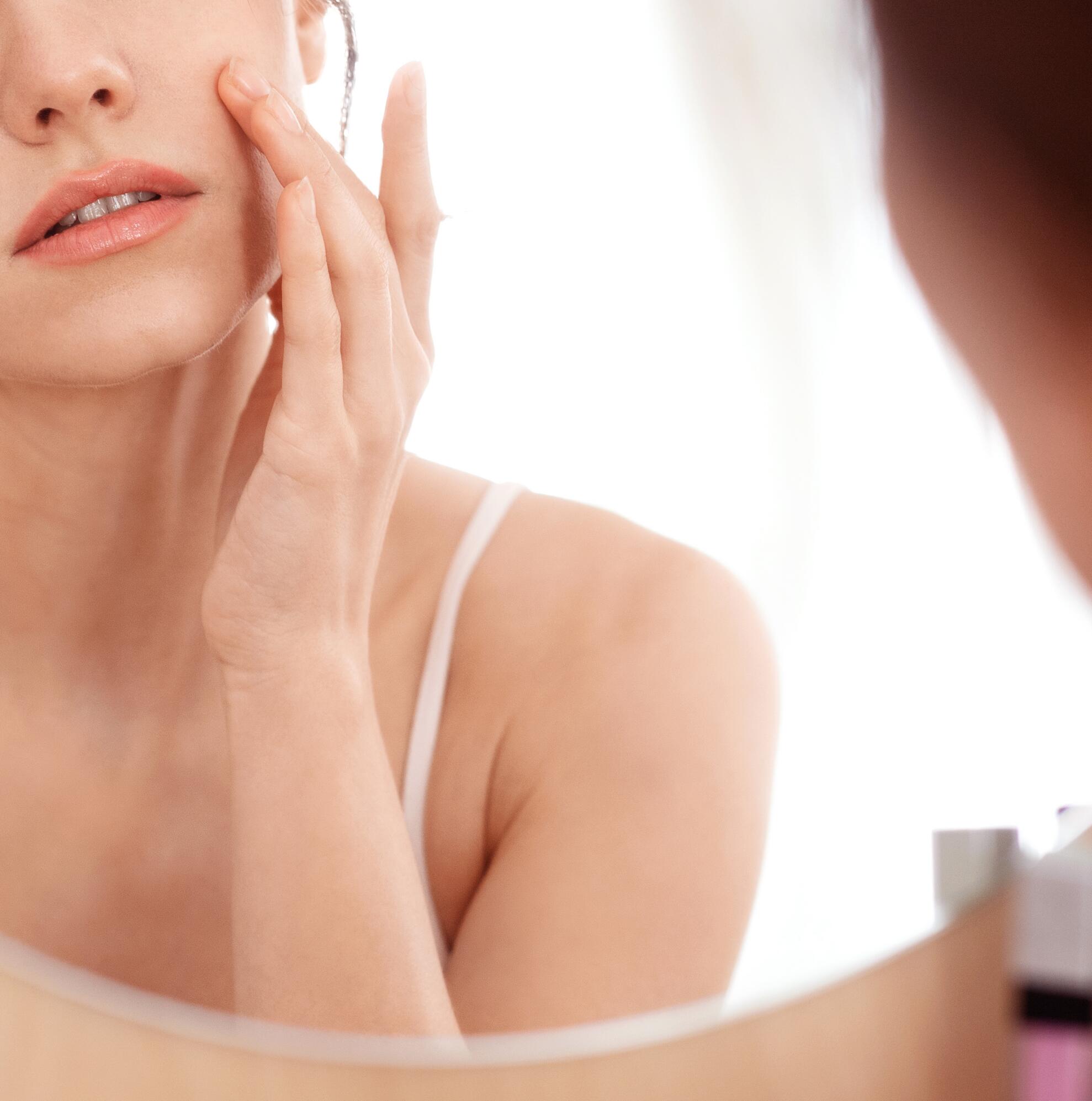 Boutons d'acné : soigner la peau à tendance acnéique