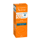 100% fotoestable*
Resistente al agua
Formulada para limitar su impacto en los ecosistemas marinos**
No comedogénico

*testado in vitro
**más información en www.eau-thermale-avene.com