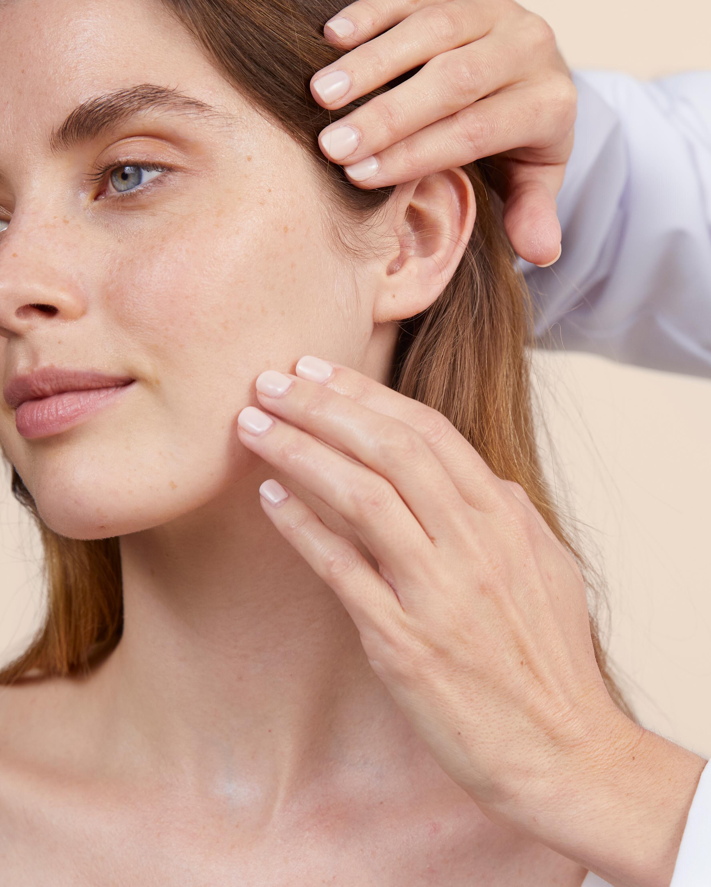 Dermatološka nega koja nudi optimalnu podnošljivost svim tipovima kože sklone alergijama.