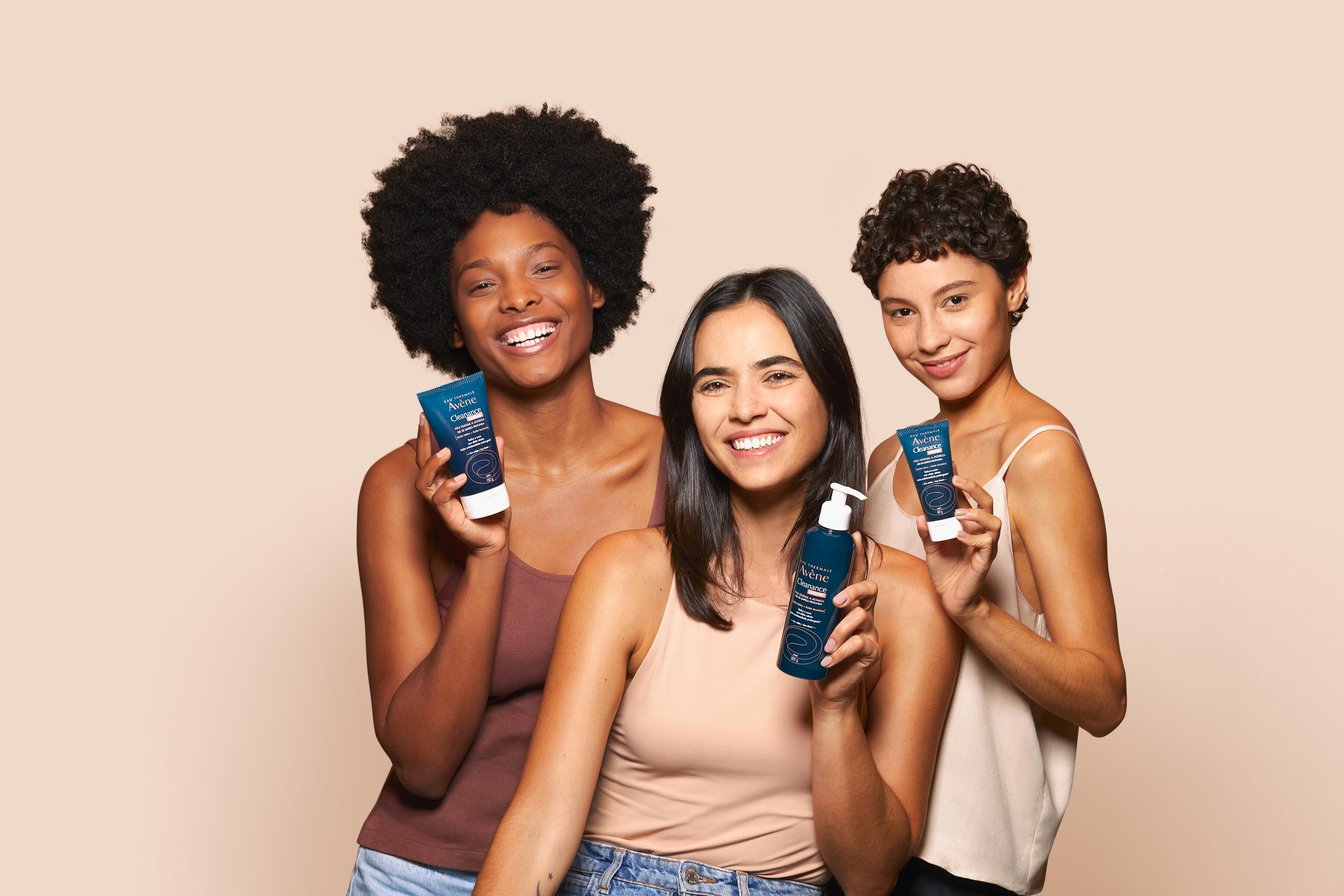 200722_avene_models1221_v3