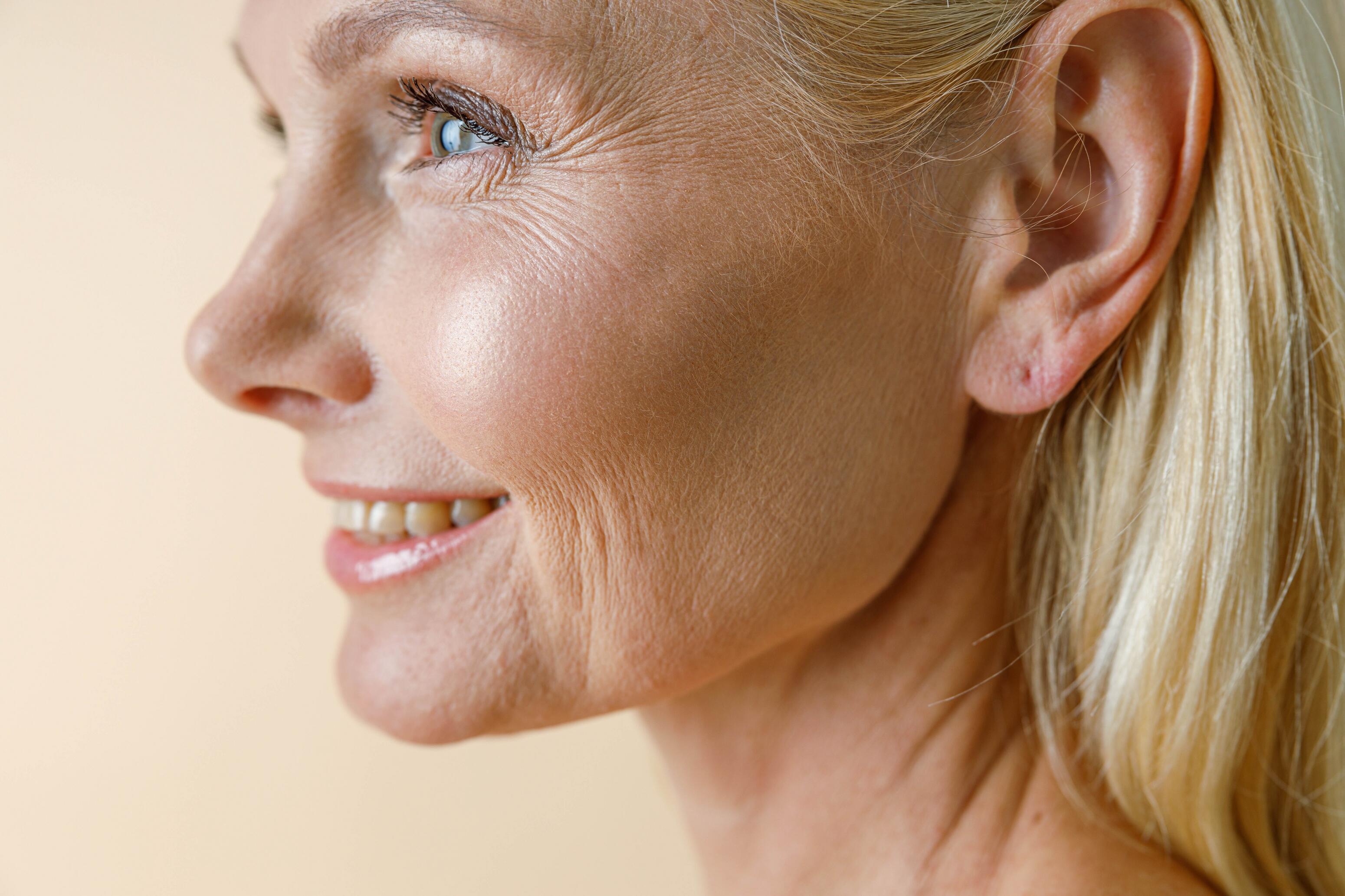 AV_Anti-Aging_shutterstock_1972474859