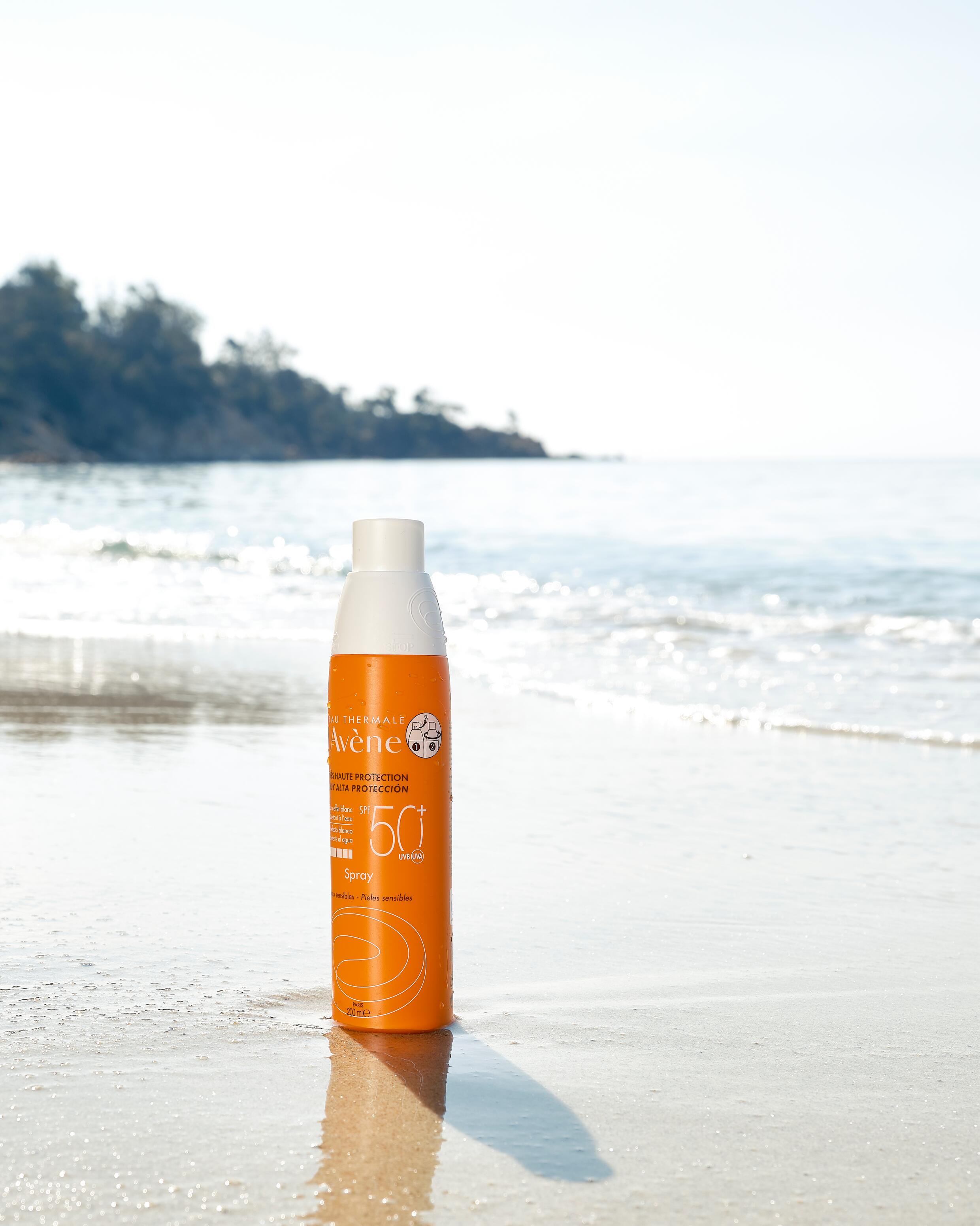 av_solaires_spray_spf50-_200ml_post_1_3282770100617