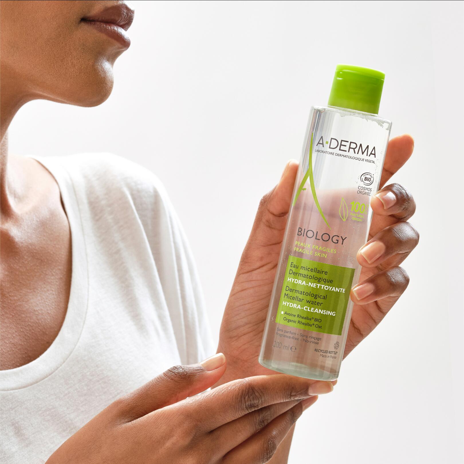 Dermatologická micelárna voda hydratačná-čistiaca