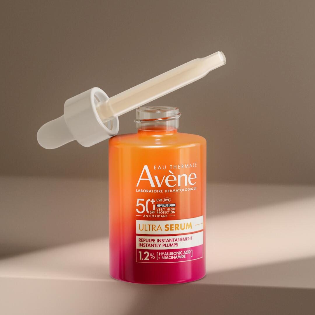 av_suncare_ultra_serum_product_face_plumping_1x1_3282771000558_JPEG