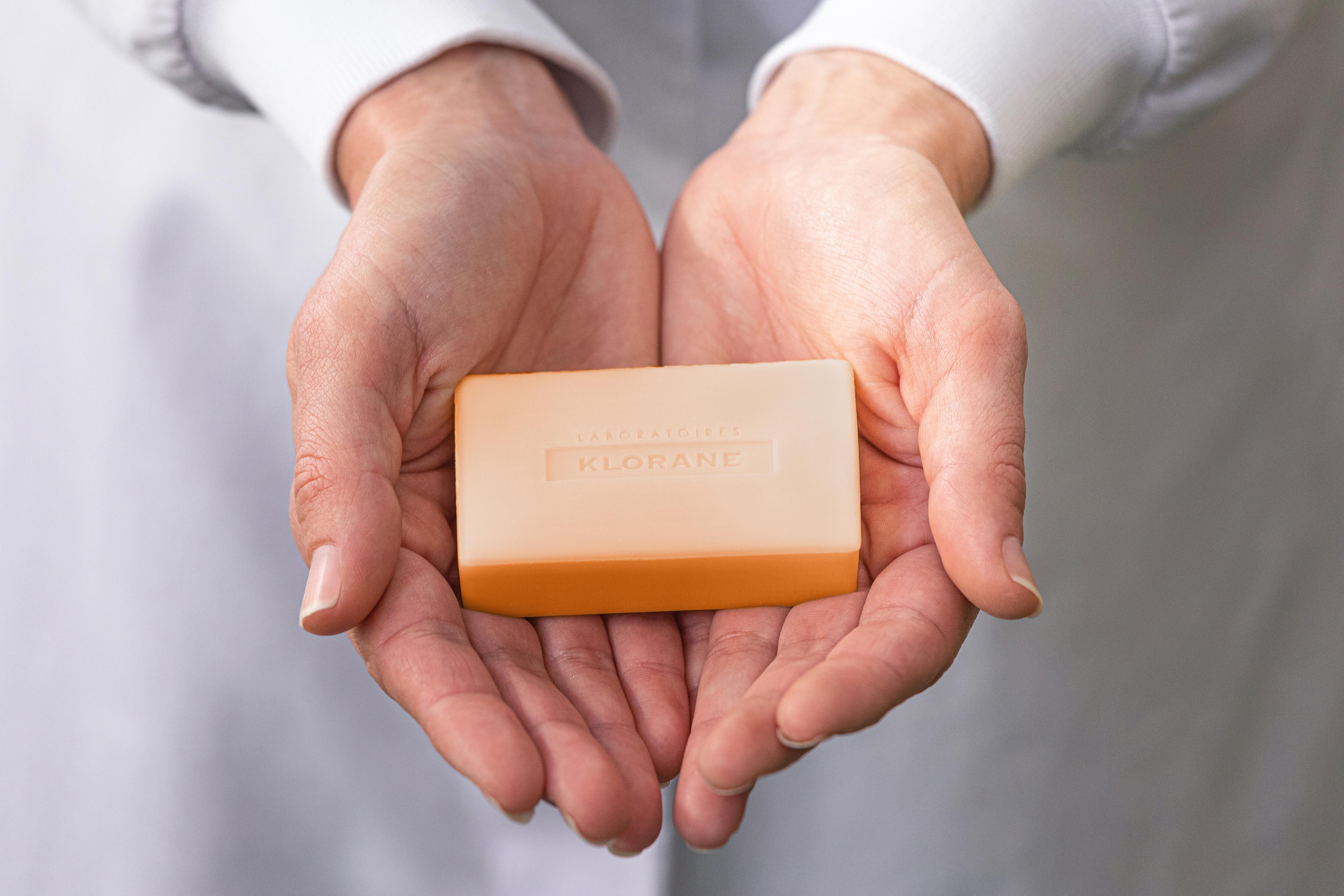 Découvrez les nouveaux shampoings solides et en poudre