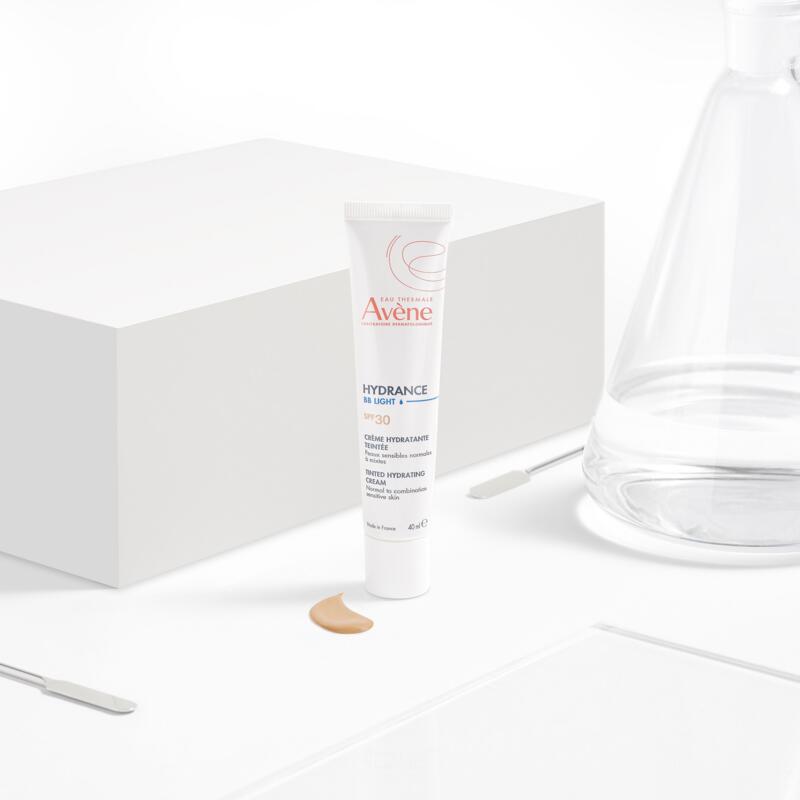 HYDRANCE BB LIGHT Crème hydratante teintée SPF 30