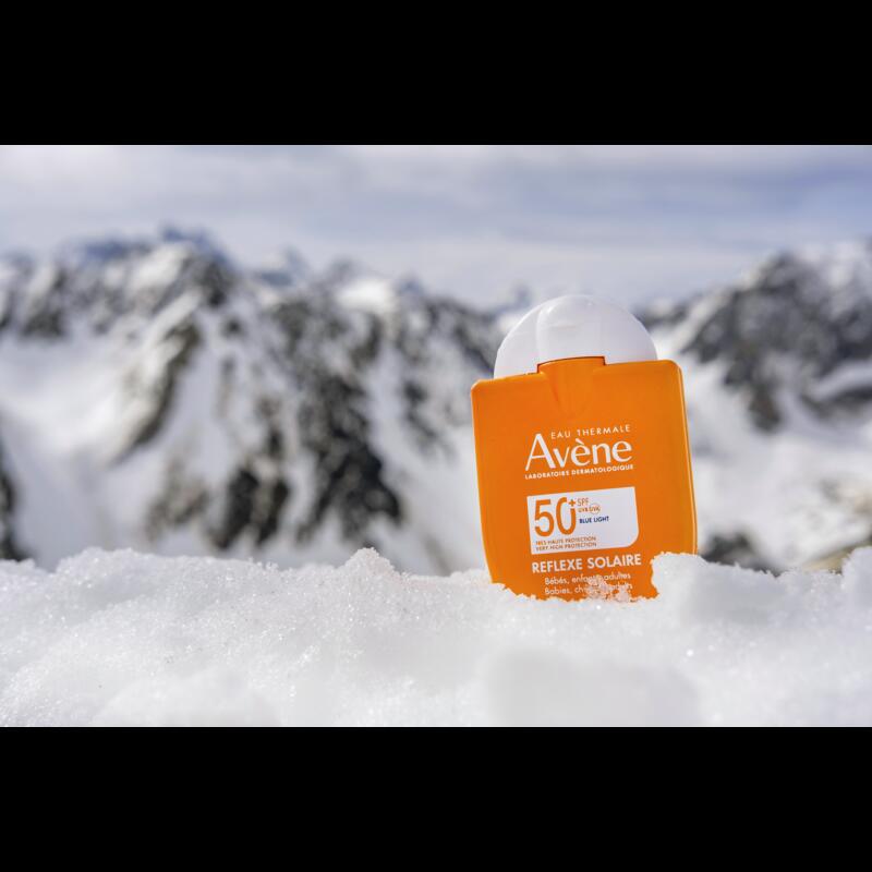 SUN REFLEXE SPF50+ ФЛУИД ЗА ЦЯЛОТО СЕМЕЙСТВО ЗА ЛИЦЕ И ТЯЛО