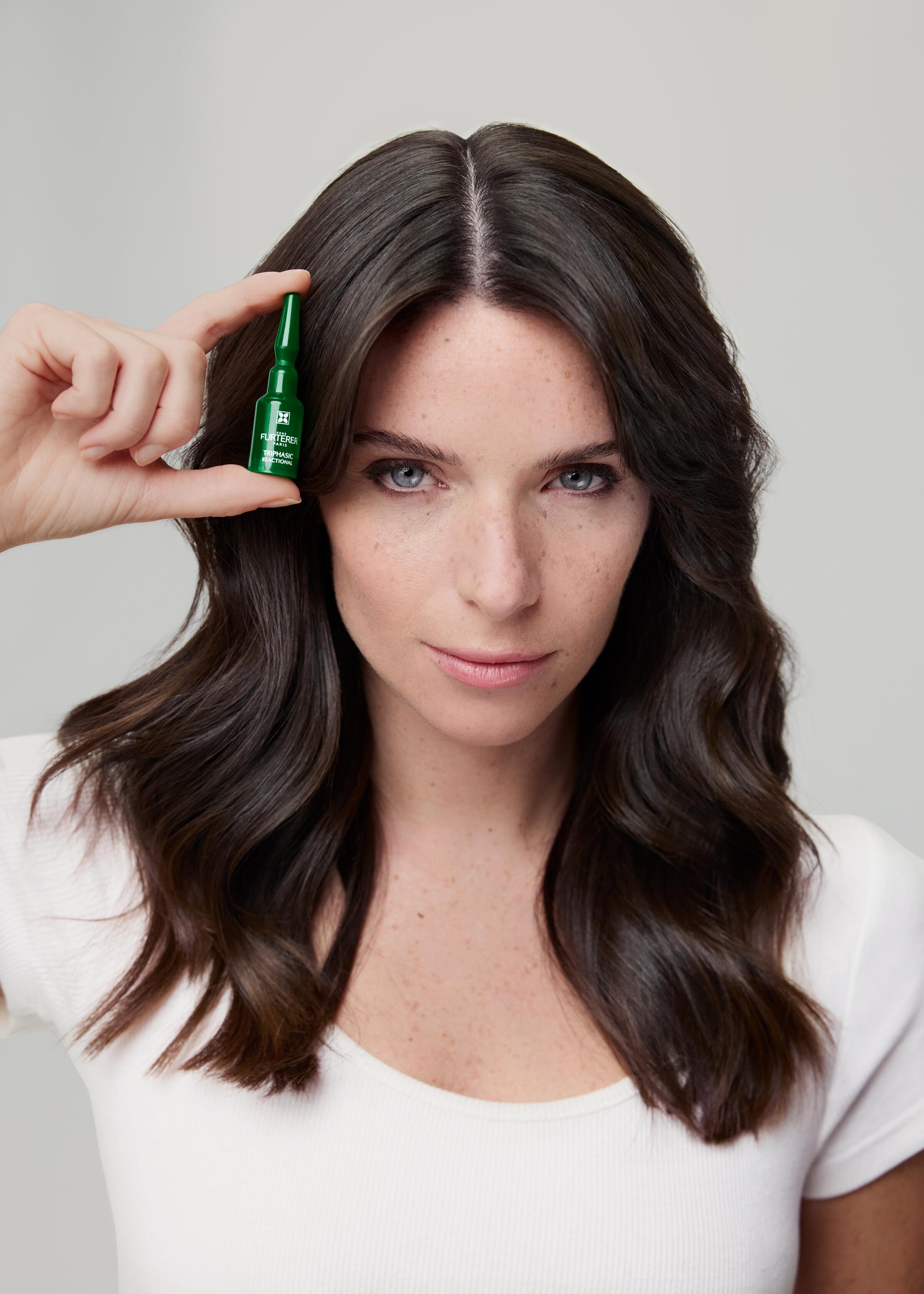 TRIPHASIC<br>N°1 DES ANTICHUTE DEPUIS 21 ANS*​<br>Toujours à la pointe pour freiner la chute  et accélérer la pousse de cheveux