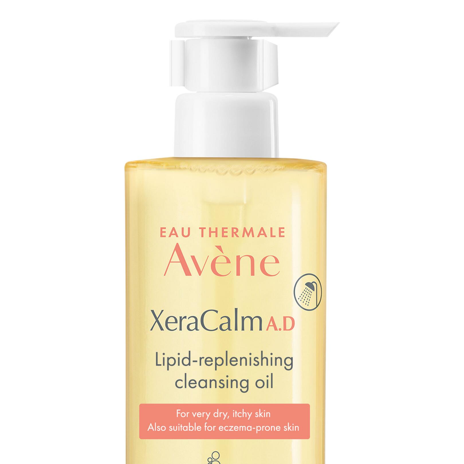 XeraCalm A.D Lipid-replenishing cleansing oil