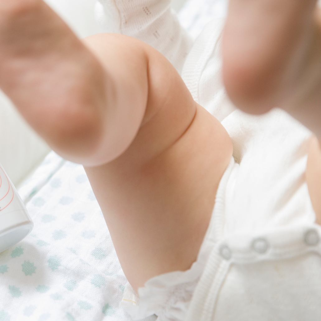 av_votre-peau_cicatrisation_fesses_bebe_mode-d-emploi_1x1 473x473