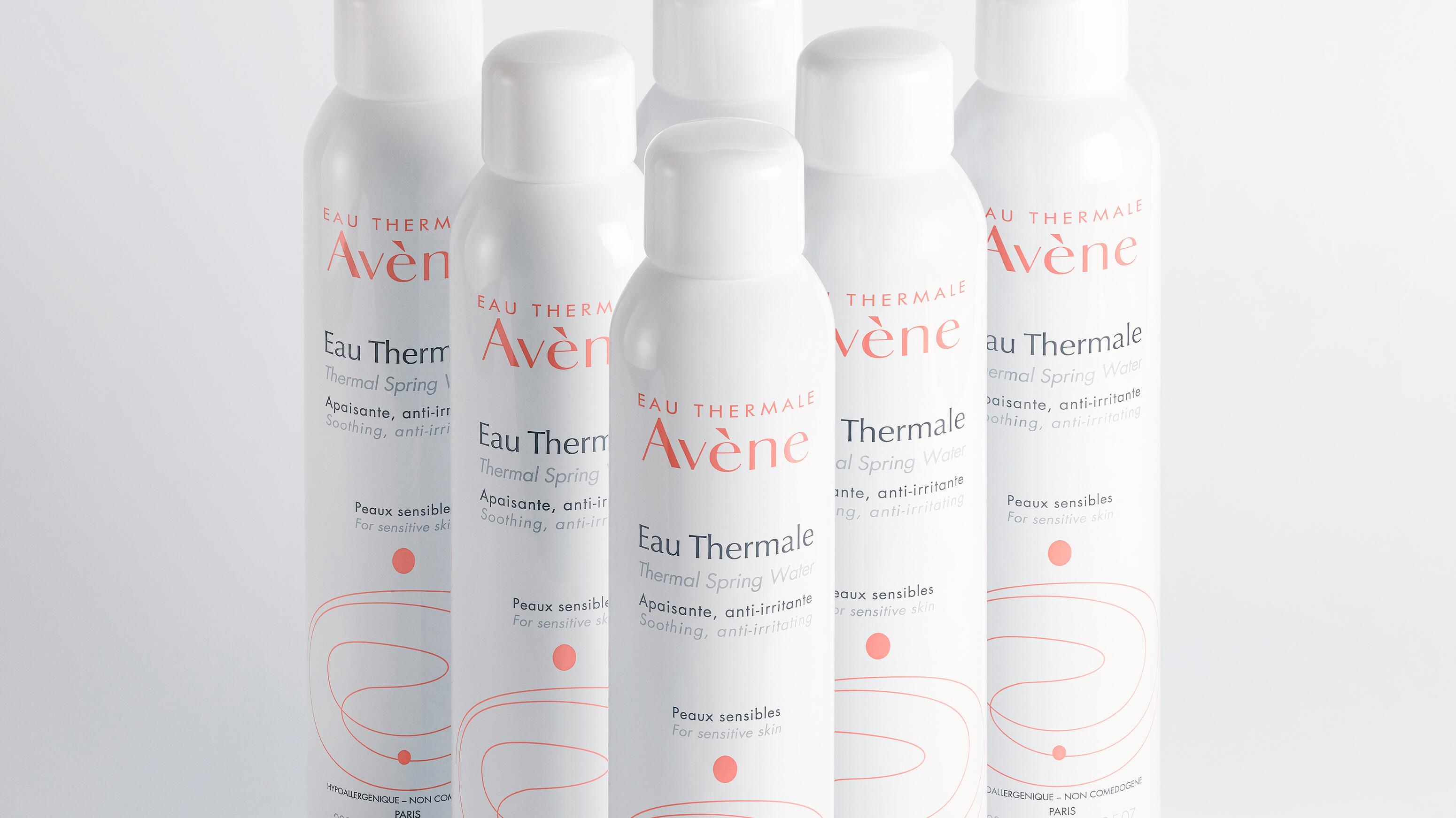 av_thermal-spring-water_spray_4_post_3282779003131_hd_16x9
