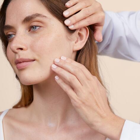 Os nossos produtos adaptados à pele com tendência para acne