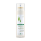 Clean, volumised hair in 2 minutes without water.