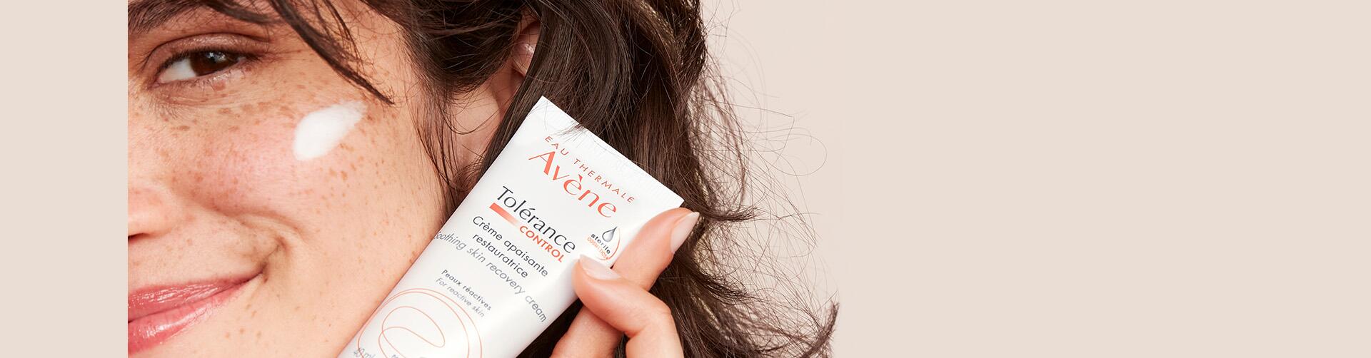AV_TOLERANCECONTROL_SOOTHINGRECOVERYCREAM_BANNER_3282770138801