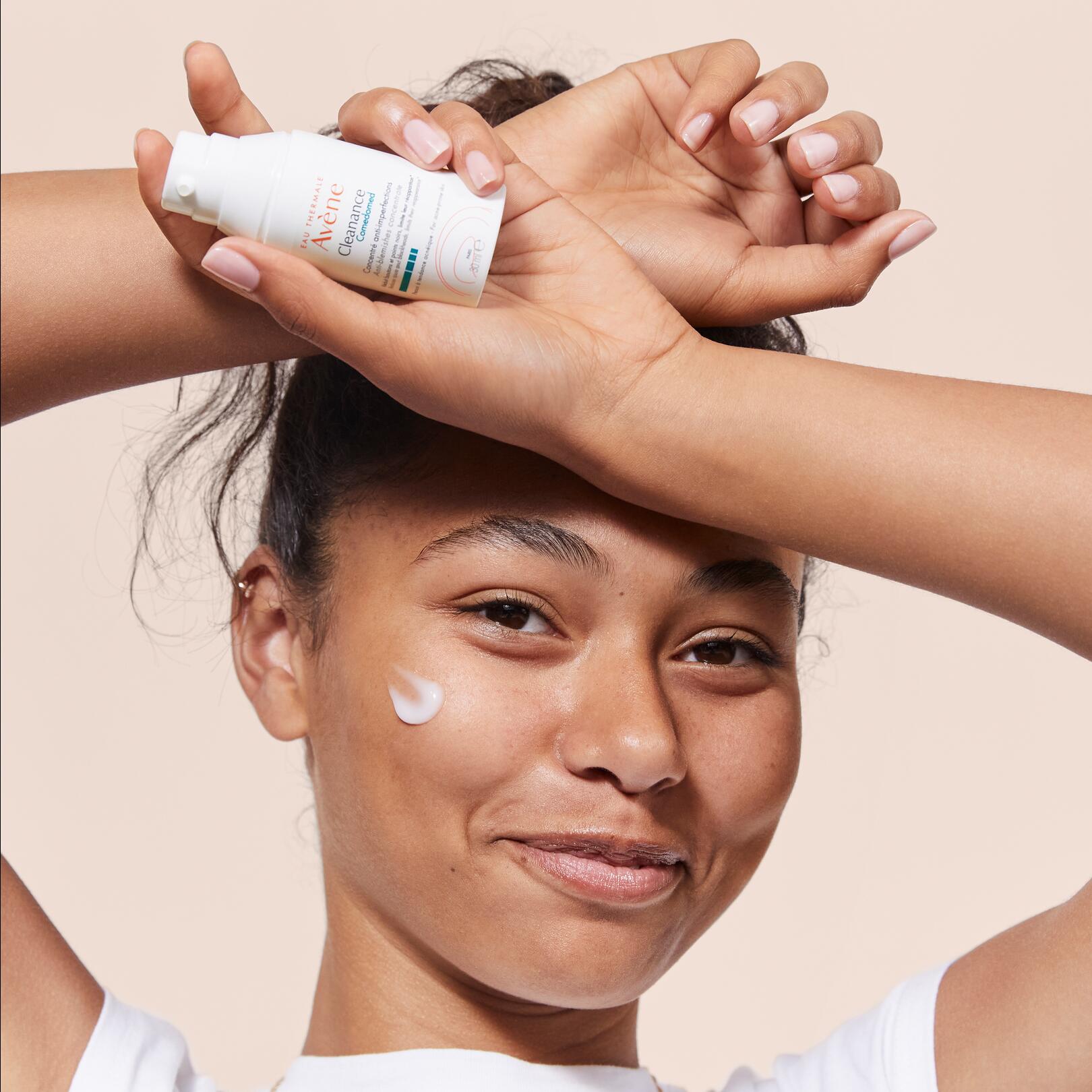 Cleanance Comedomed, eliminates blemishes and prevents reappearance ...