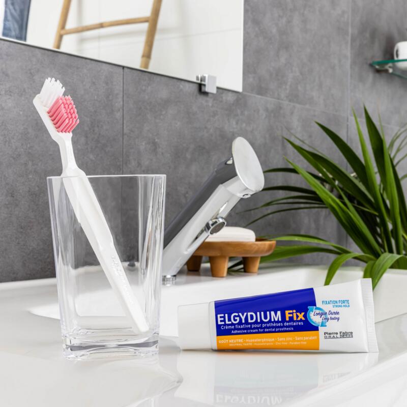 ELGYDIUM Fix Fixação Forte – Creme Fixativo