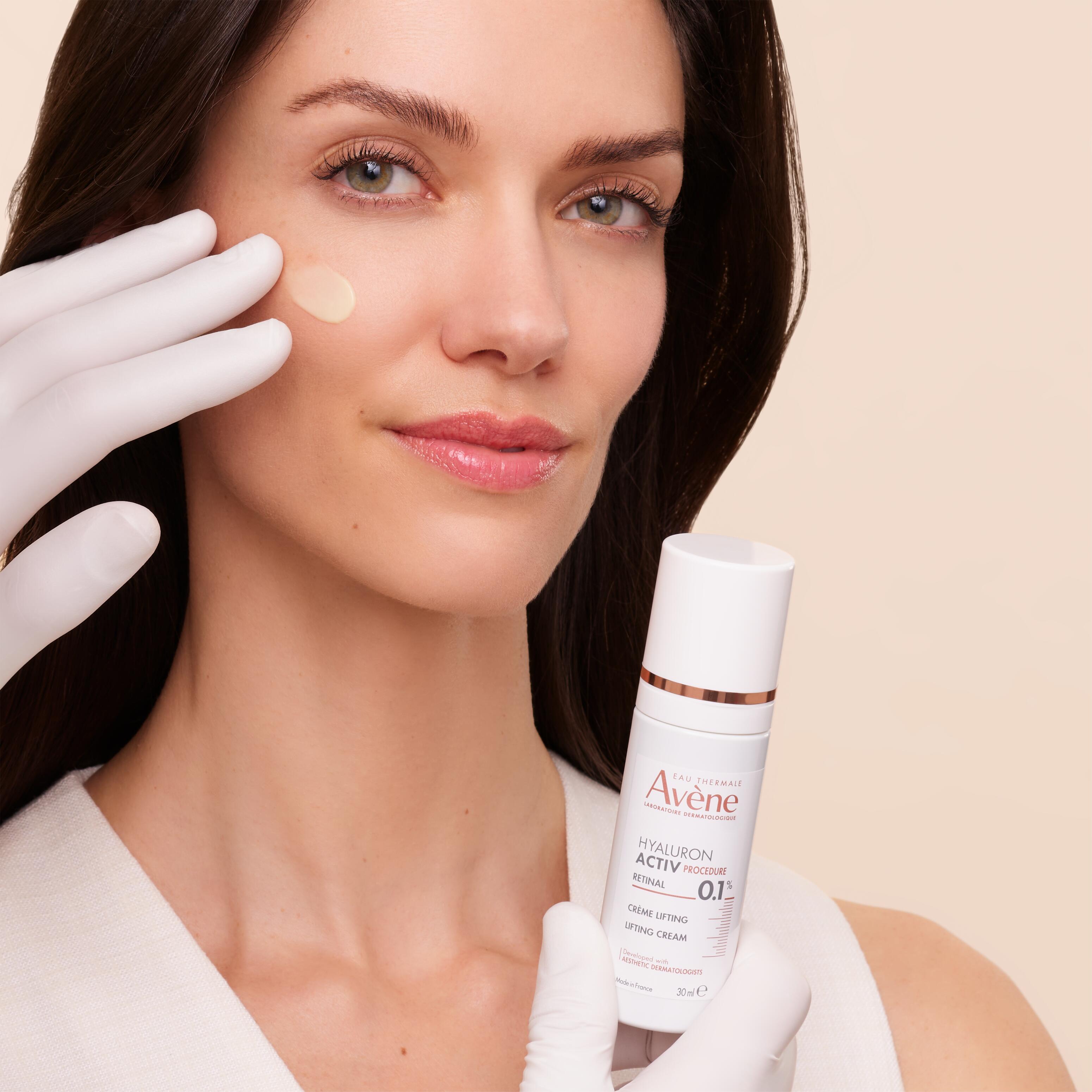 av_hyaluron_activ_procedure_dermato_annacristina_02_1-1_3282770400908