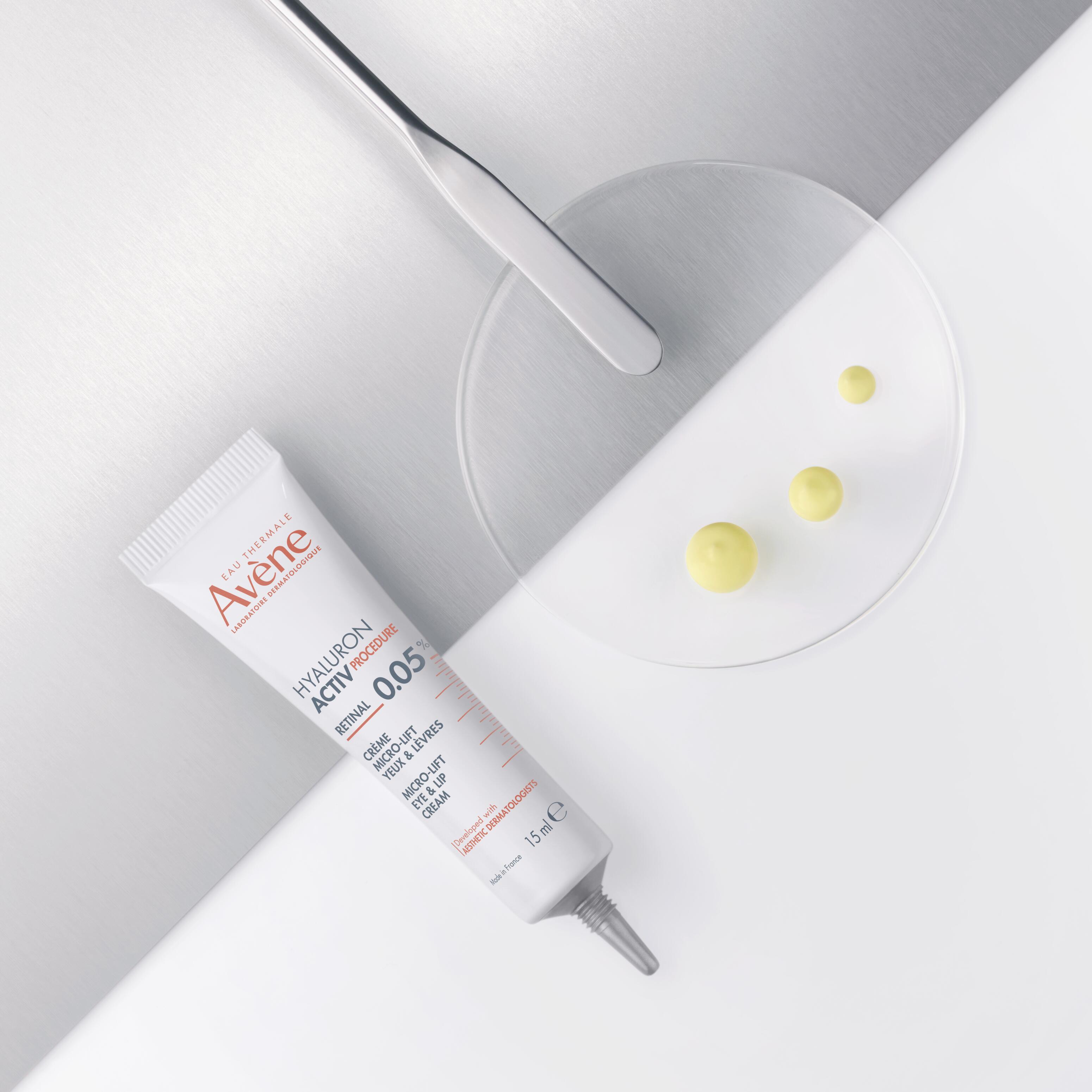 av_hyaluron_activ_procedure_eyesandlips_texture_topshot_2_1-1_3282770400885