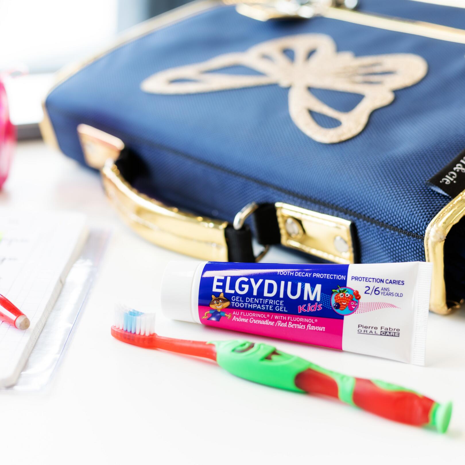 ELGYDIUM Kids Monster szczoteczka do zębów dla dzieci od 2 do 6 lat