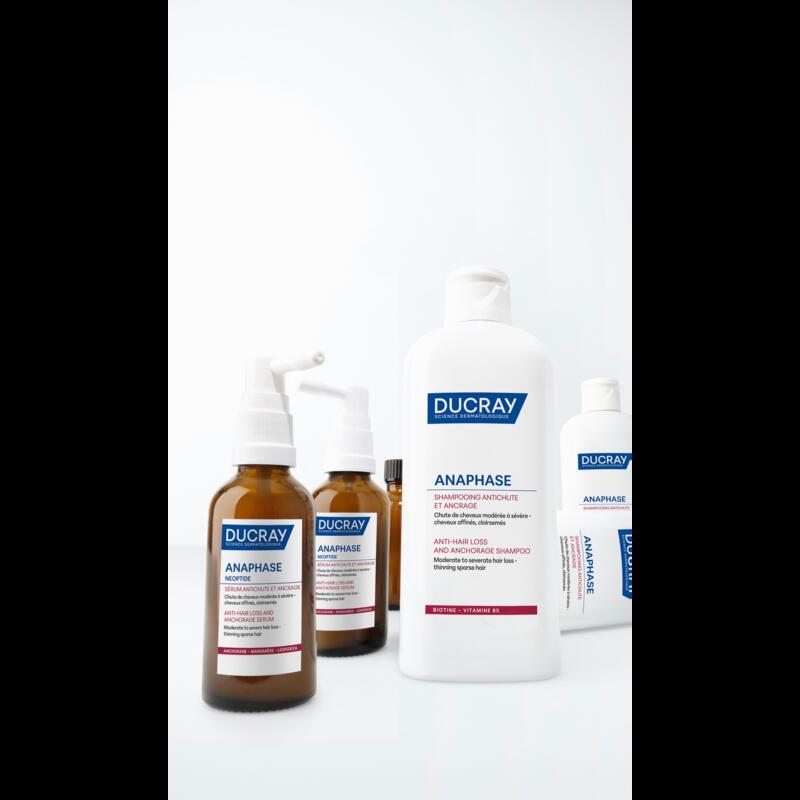 Shampooing antichute et ancrage