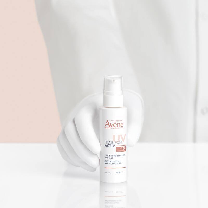 HYALURON ACTIV UV - Fluido triple eficacia antiedad SPF50