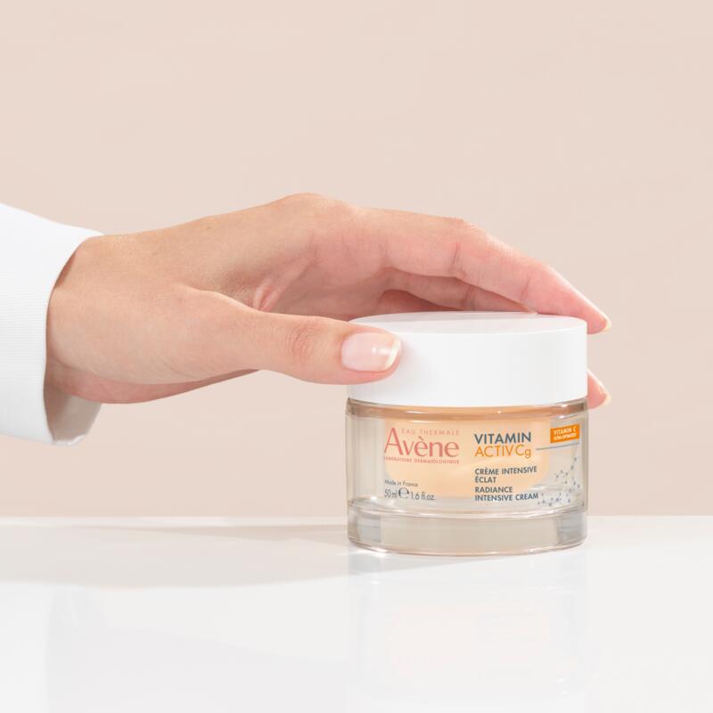 VITAMIN ACTIV Cg Intenzivna krema za blistavost