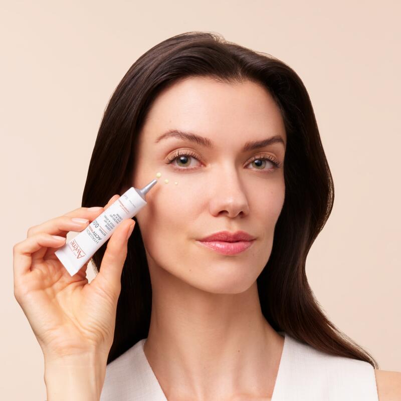 HYALURON ACTIV PROCEDURE Микролифтинг крем за околоочен контур и устни - 0,05% ретинал