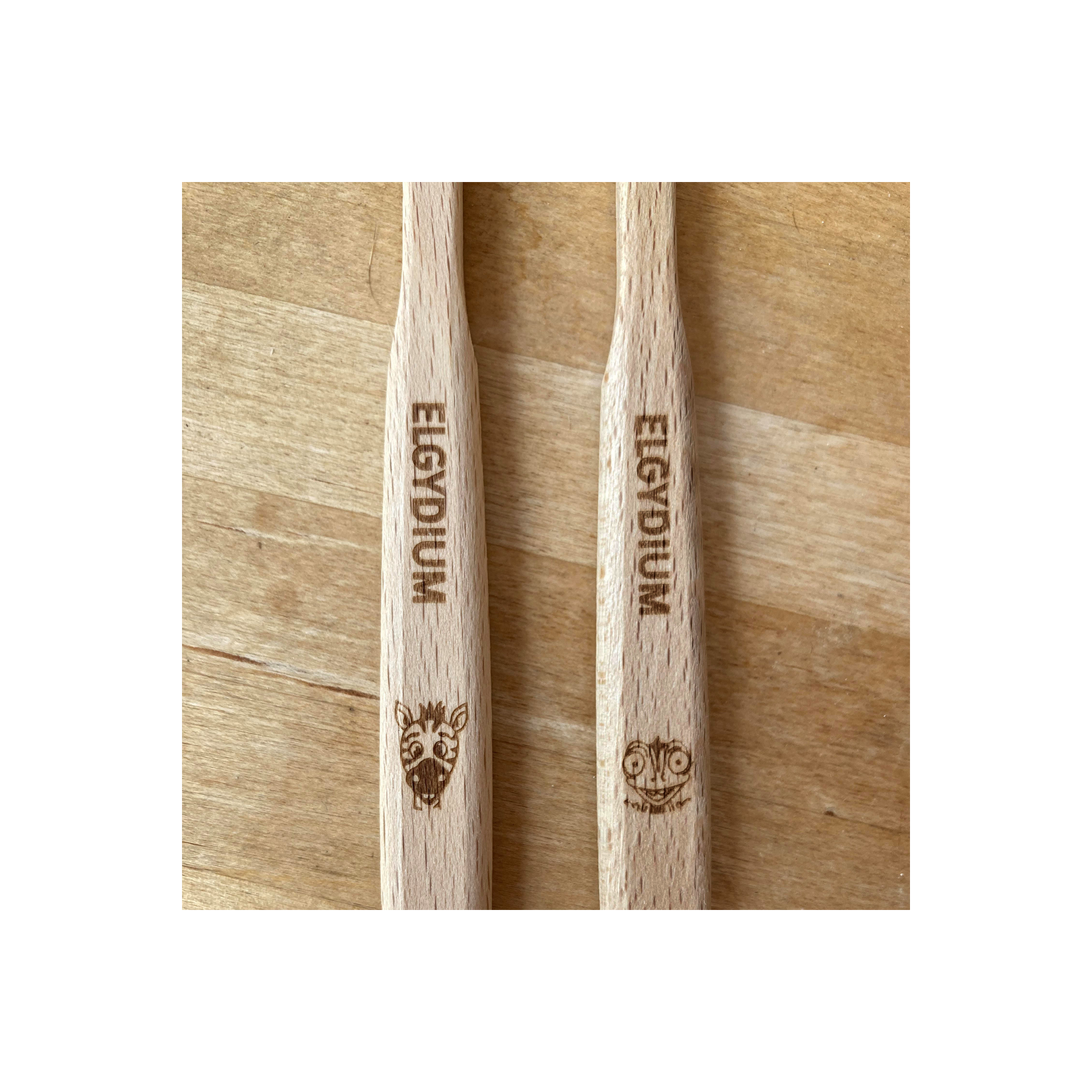 ELGYDIUM Eco -kids - Ecologisch verantwoorde houten tandenborstel voor kinderen