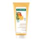 Instantly nourishes and protects hair from drying out.