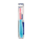Une brosse avec un manche innovant en mousse pour un brossage facilité