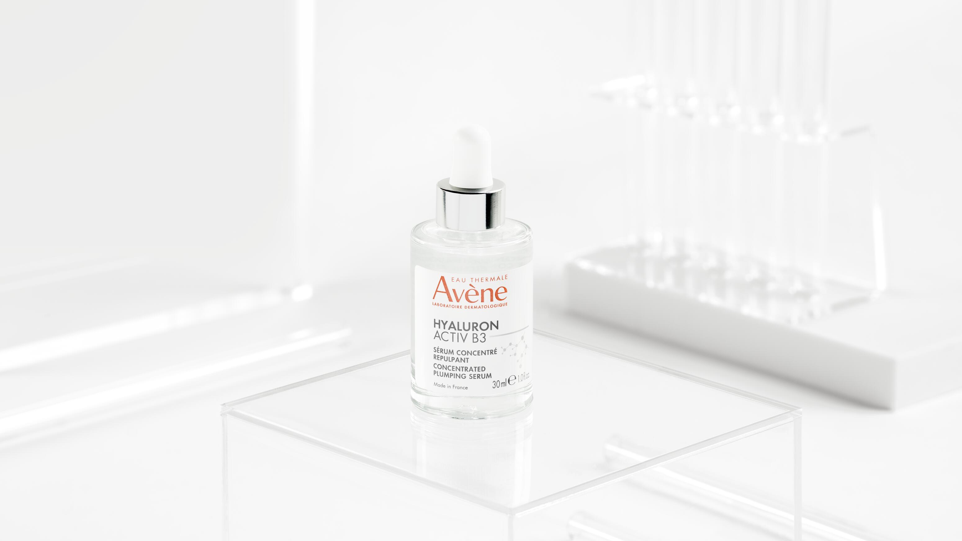 av_hyaluron_activ_b3_serum_still_life_03_3282770153101_16X9