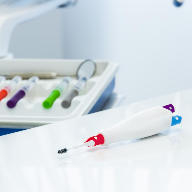 ELGYDIUM CLINIC Trio Compact (ISO 1/4/5) – Escovilhões