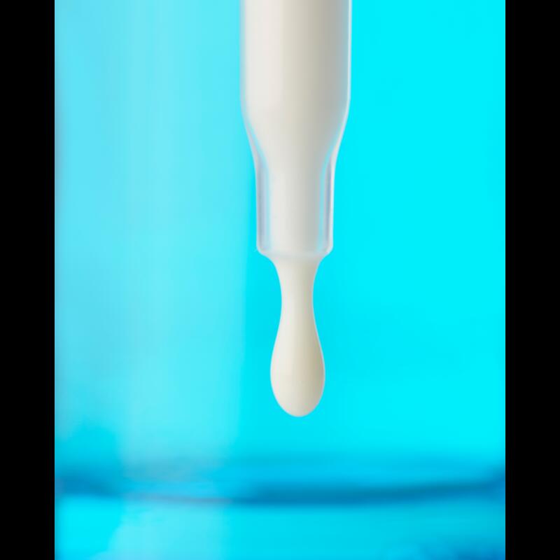 Cilt kusurlarını azaltmaya yardımcı serum