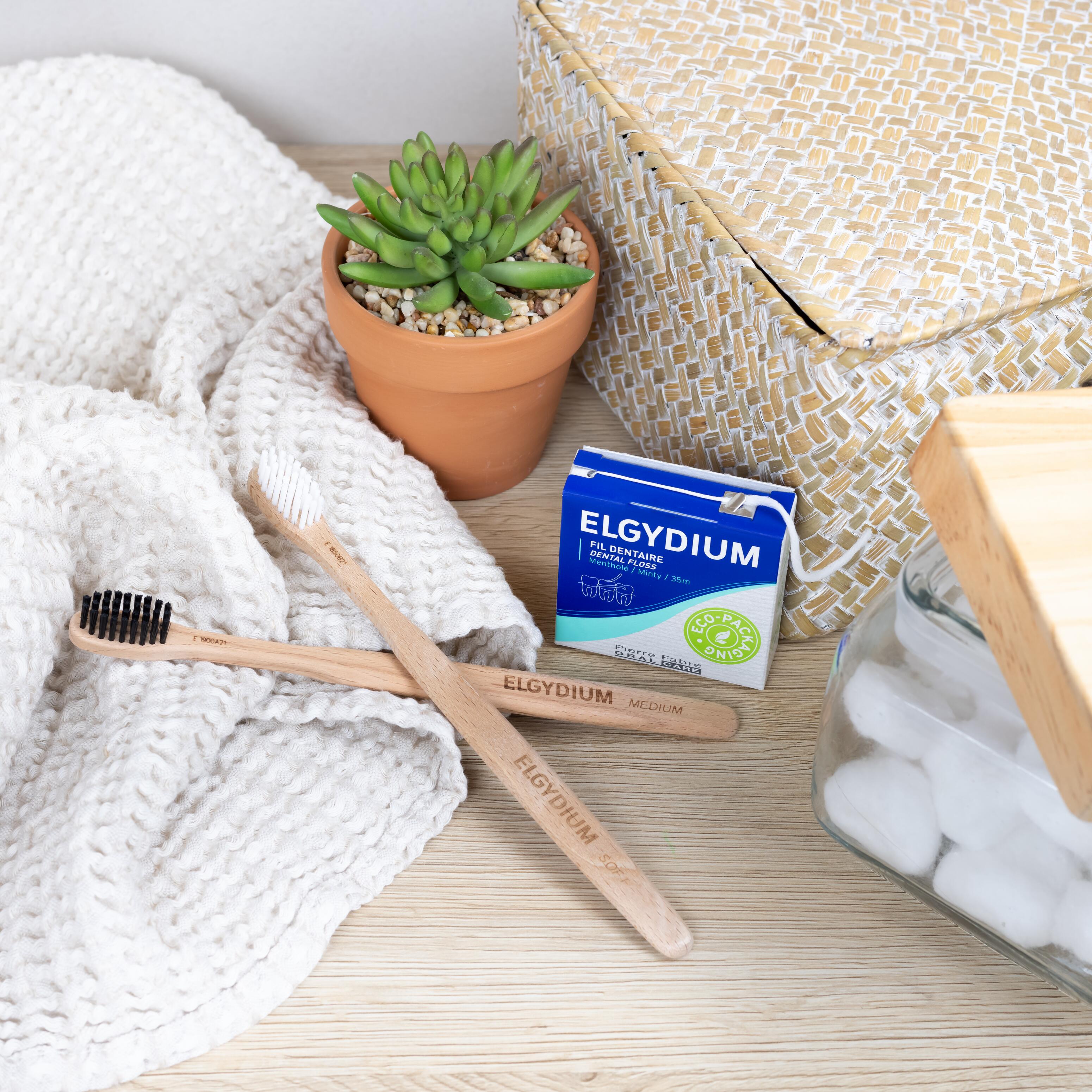 ELGYDIUM brosses à dents Éco-responsable en bois