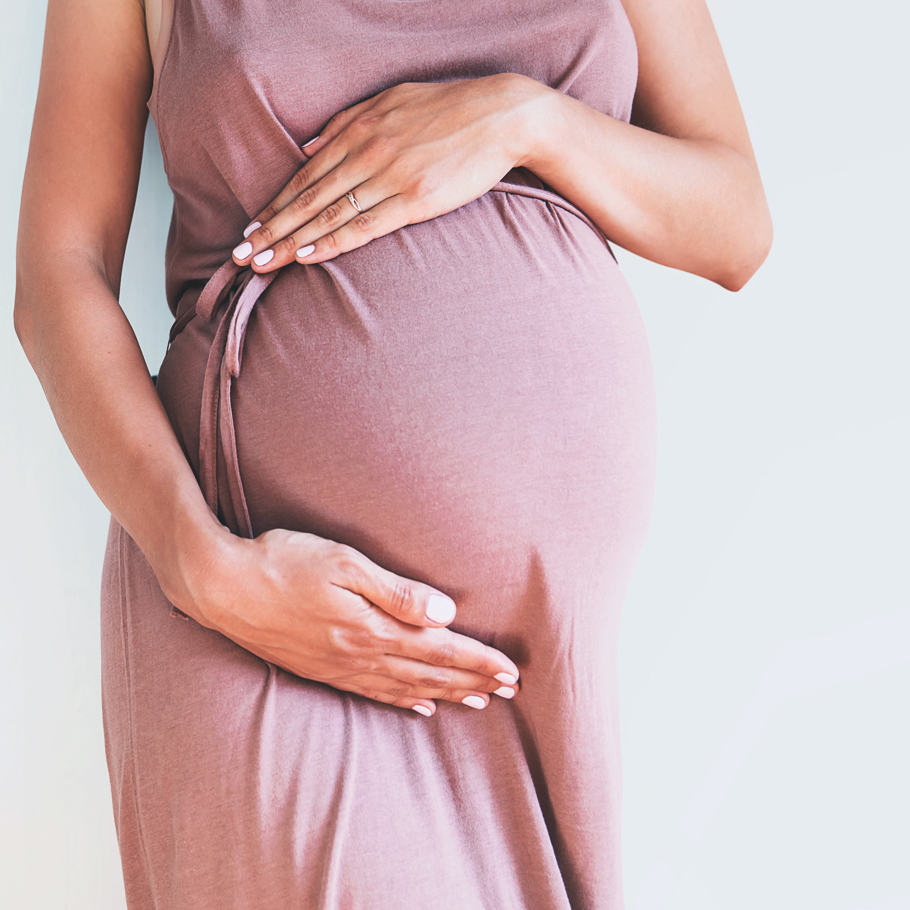 av_solaires_melasma_femme_enceinte_1x1_1620_1620