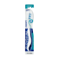 Nomade. 2 hauteurs de brins pour un brossage plus efficace.