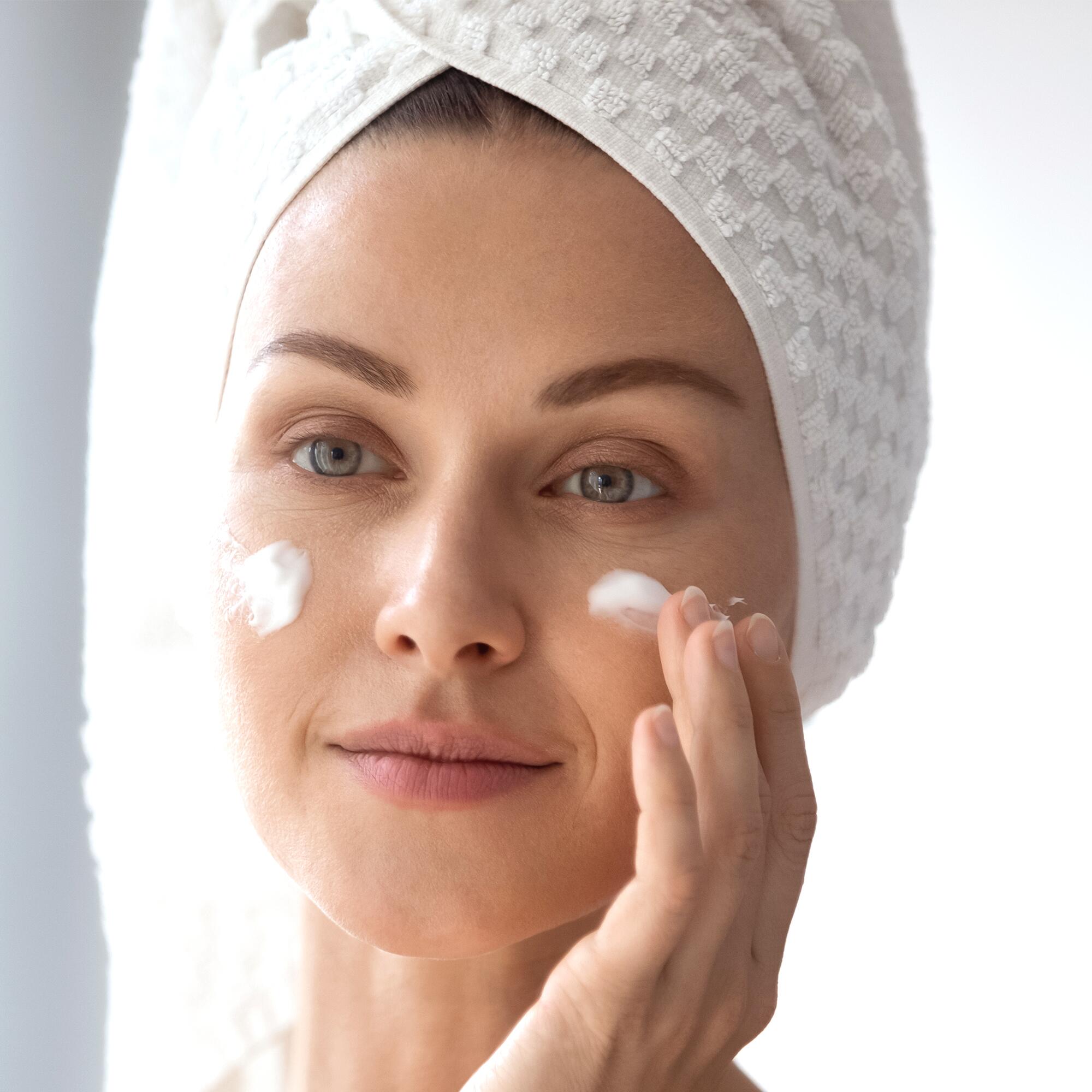 av_anti-age_femme_creme_visage_1x1_v1