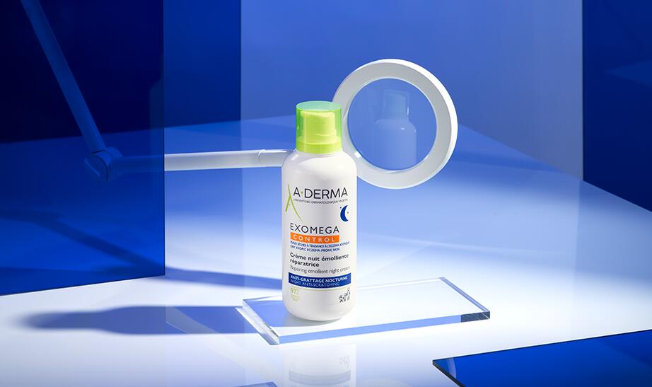 AD_EXOMEGA-CONTROL_NIGHT-CREAM_WEBSITE_BANNER_922x547